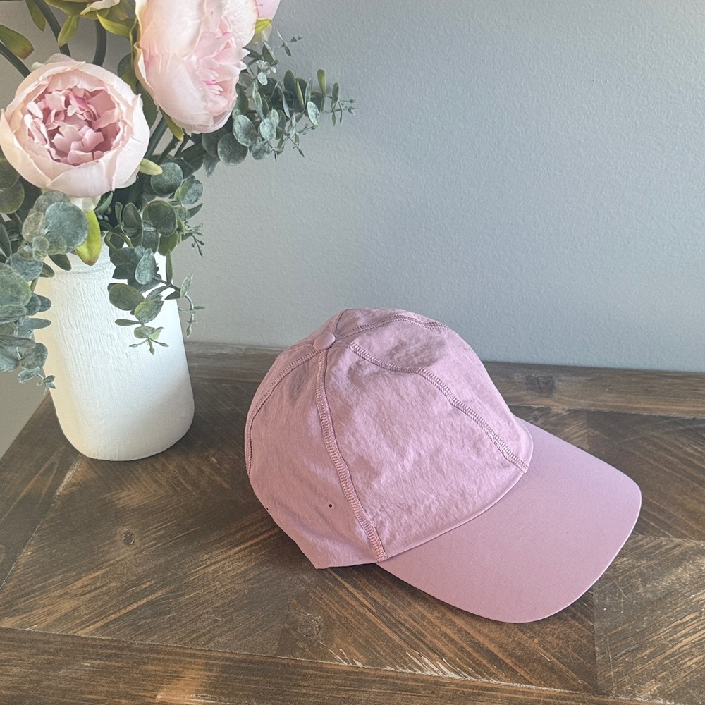 Lululemon hat